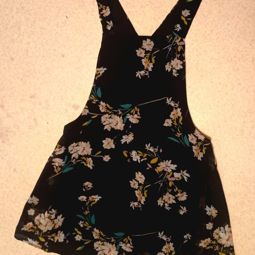 Overall dress